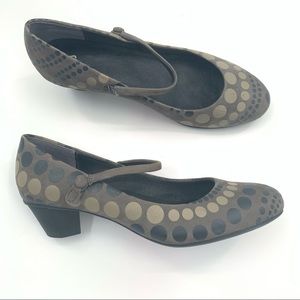 Camper Women's Shoes in Brown and Black